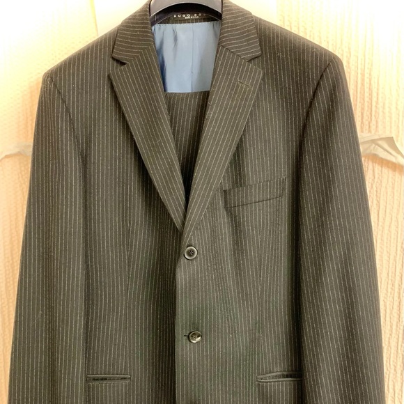 BNWOT🏷Hugo Boss Gray Striped Virgin Wool Suit